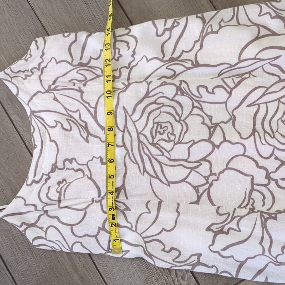 White and Brown Floral Dress With Button Detailing - Picture 7 of 11